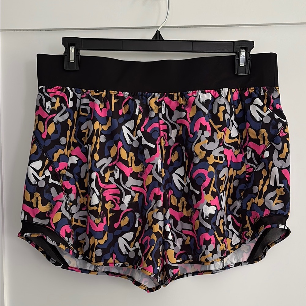 Multicolored running biking shorts